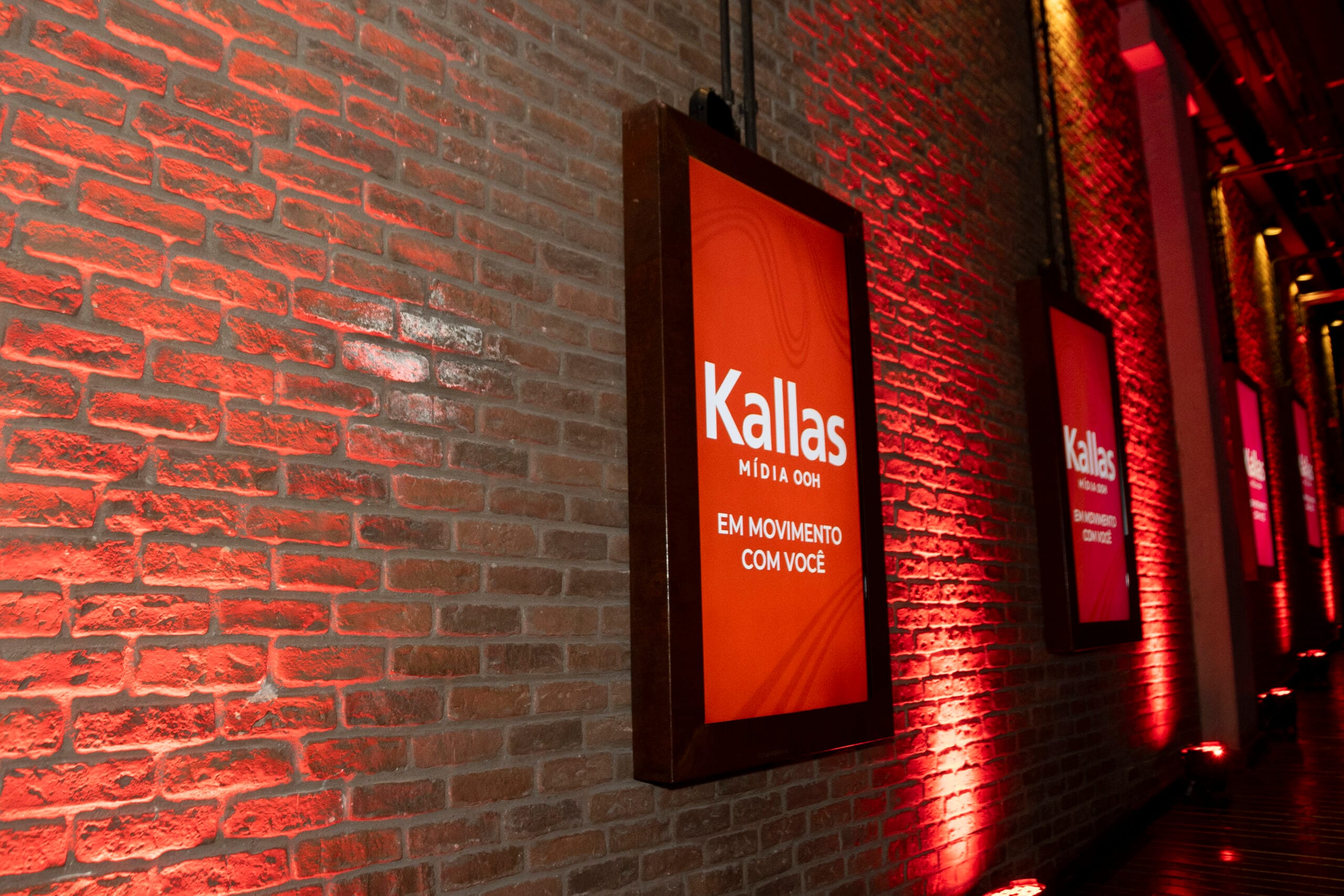 Upfront Kallas 2025 apresenta nova fase da Kallas Mídia OOH